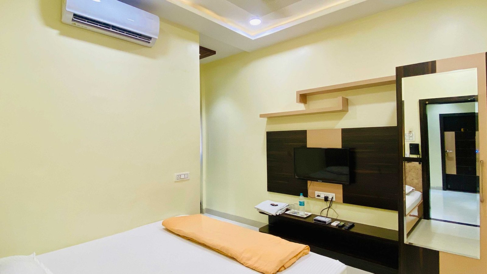 Deluxe Double Bed Room at Hotel Panchavati Palace