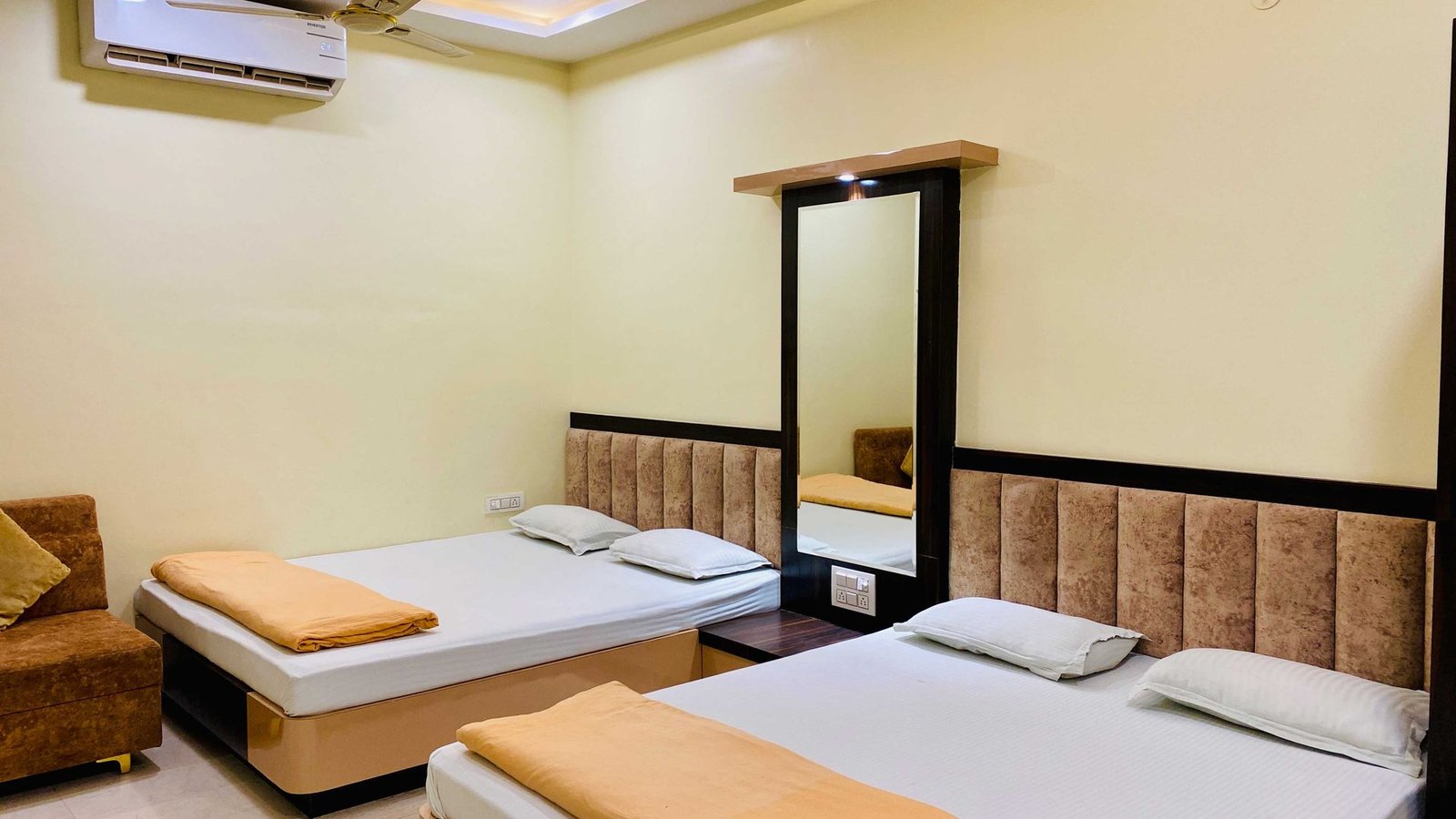 Deluxe four bed room at Hotel Panchavati Palace